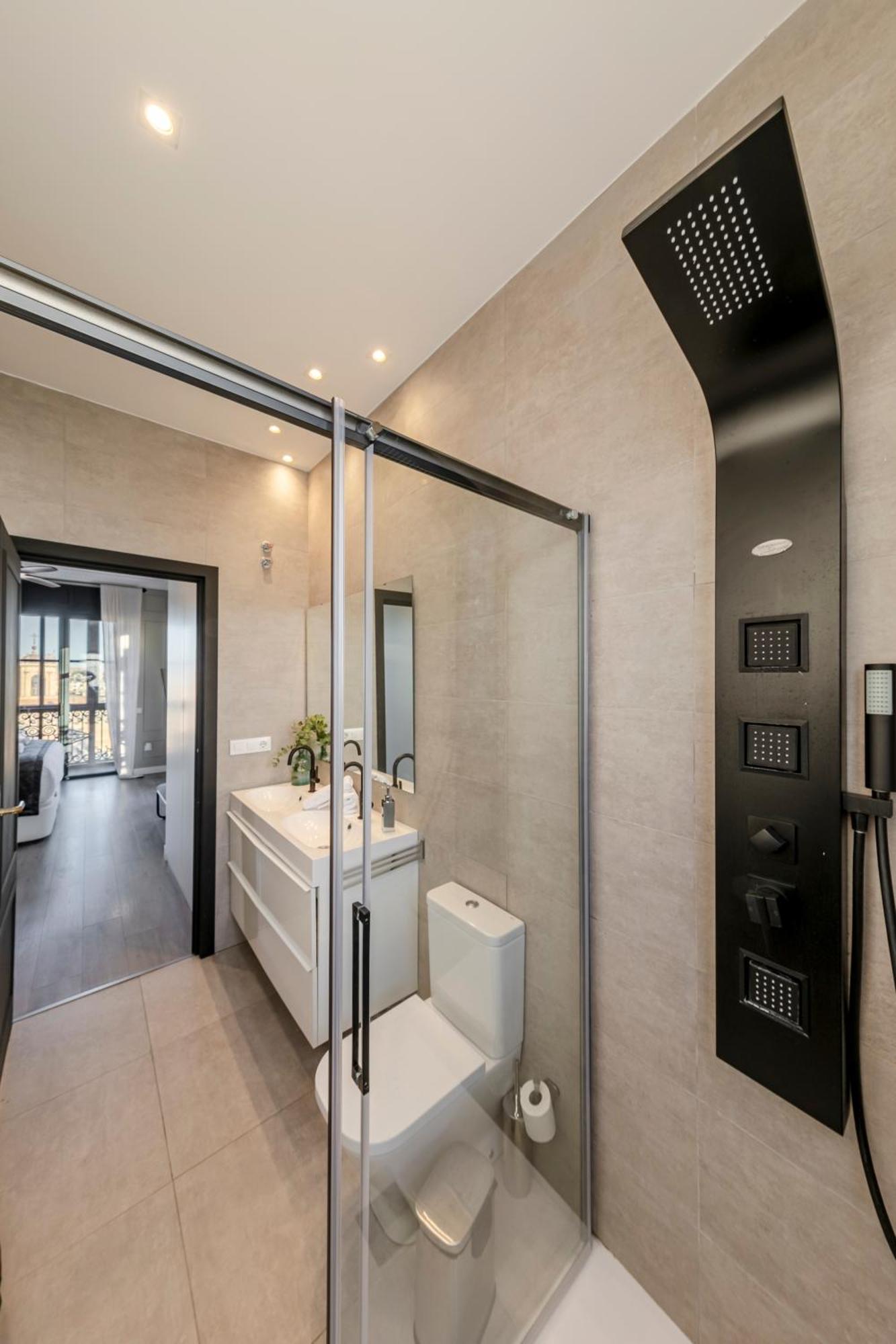 Isg Apartments Modern Atticpool At The Cathedralfree Parking Sevilla Exterior foto