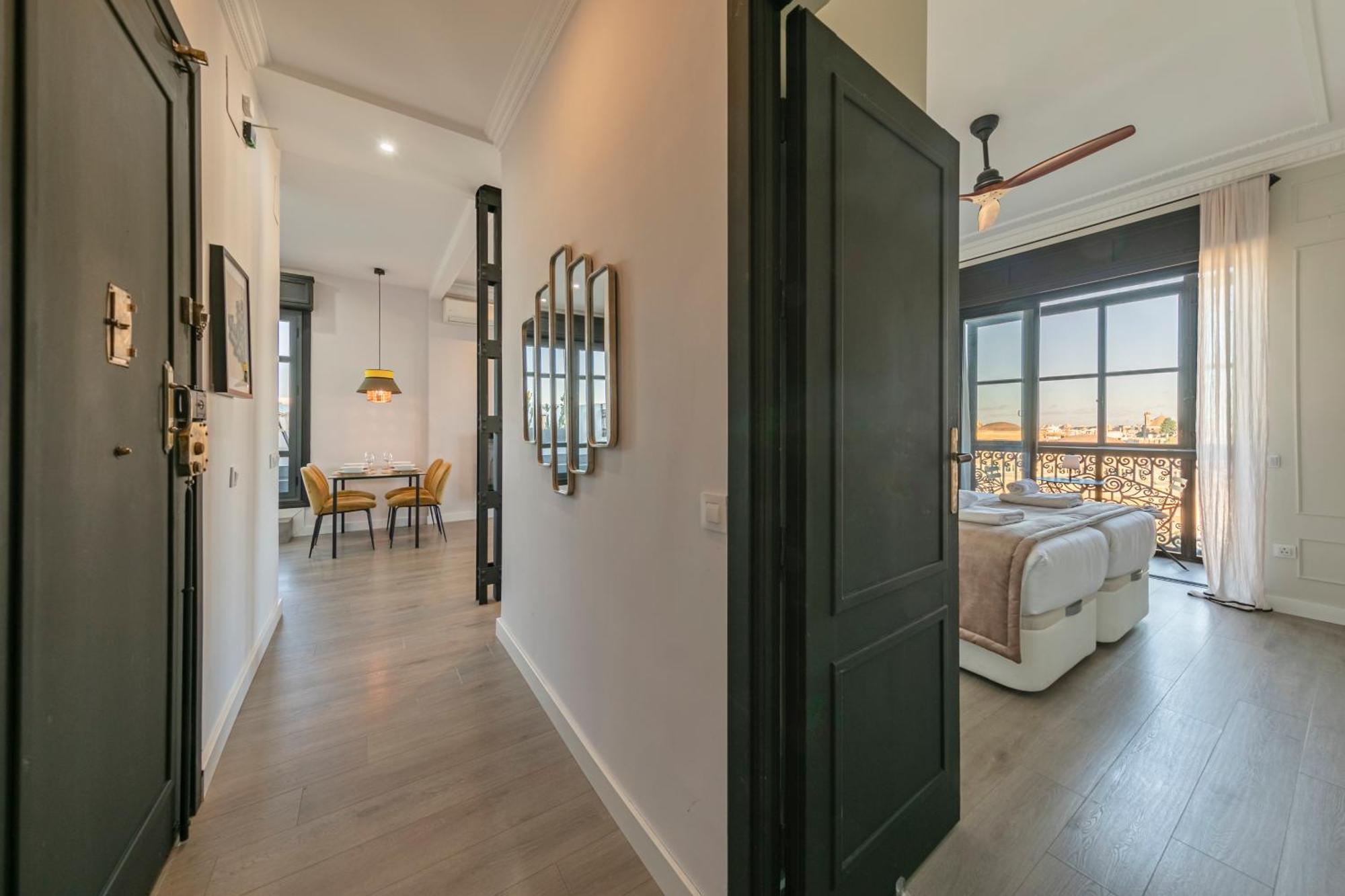Isg Apartments Modern Atticpool At The Cathedralfree Parking Sevilla Exterior foto